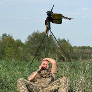 Донбил Бомбас